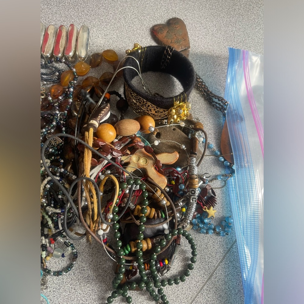 Mixed Broken Jewelry Bag For Crafts